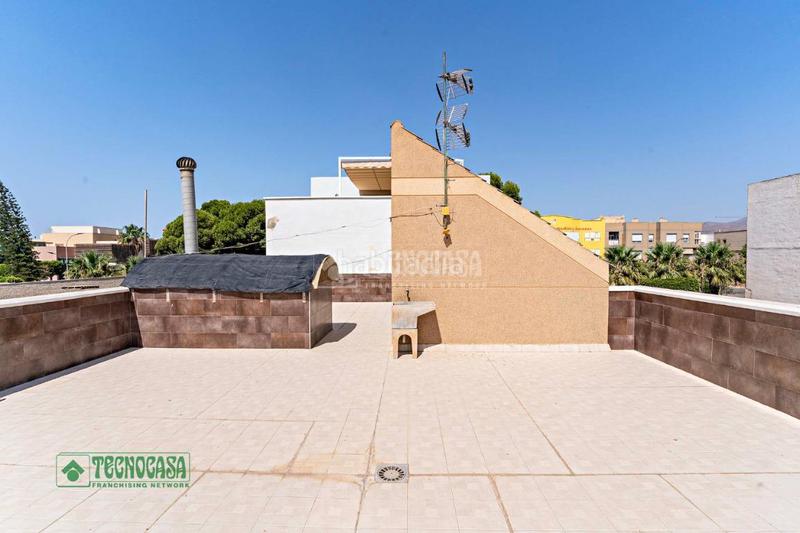 Foto e03df3e8-1ce8-4b0f-9b2a-c44d9d751c8b. Casa aparellada a Santo Domingo Ejido (El)