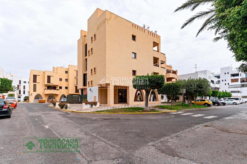 Foto 726cf8a5-72ae-4c43-8684-ef1342a16472. Monolocale con riscaldamento parcheggio in Almerimar Ejido (El)