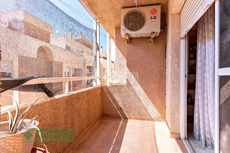 Foto 500eebb3-bb11-4425-98d4-95fd67358693. Piso  en venta en el ejido en Pabellón - Estación - El Corte Inglés Ejido (El)