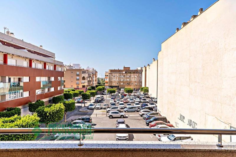 Foto 1625f51f-ef95-4c4a-a643-5fb7aface65a. Piso  en venta en el ejido en Pabellón - Estación - El Corte Inglés Ejido (El)