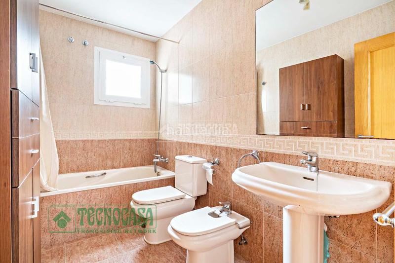 Foto e5d60bd4-3367-4761-bd61-9670490d2d5b. Piso  en venta en el ejido en Pabellón - Estación - El Corte Inglés Ejido (El)