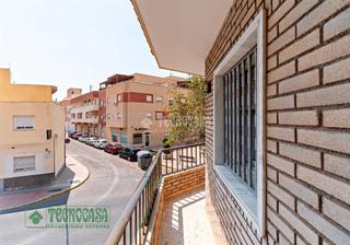 Casa aparellada a Santo Domingo. Casa en venta en el ejido