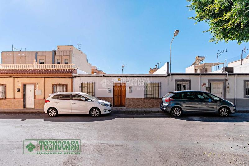 Foto 28342dbf-9efe-42d9-b56c-346d853cdd78. Casa aparellada amb calefacció a Santo Domingo Ejido (El)