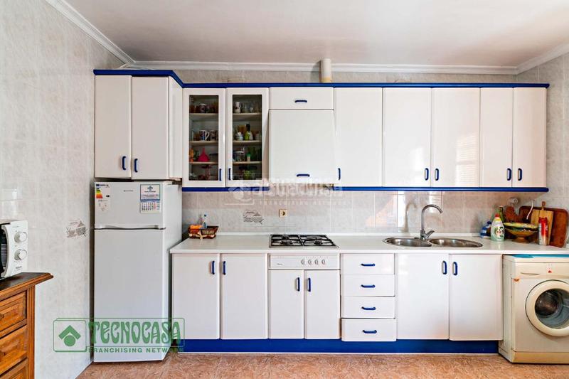 Foto e980eb8b-4f1c-488b-9324-7f1c02e6b15a. Casa aparellada amb calefacció a Santo Domingo Ejido (El)