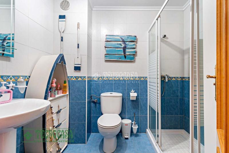 Foto 4b8744d0-ffa1-4cf6-b04e-c39d0e576e2d. Pis amb calefacció aparcament a Pabellón - Estación - El Corte Inglés Ejido (El)