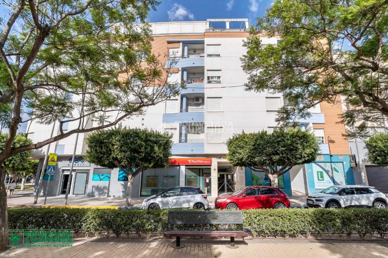 Foto 805461e6-d726-42a2-b7b2-f2a0f506befa. Pis amb calefacció aparcament a Pabellón - Estación - El Corte Inglés Ejido (El)