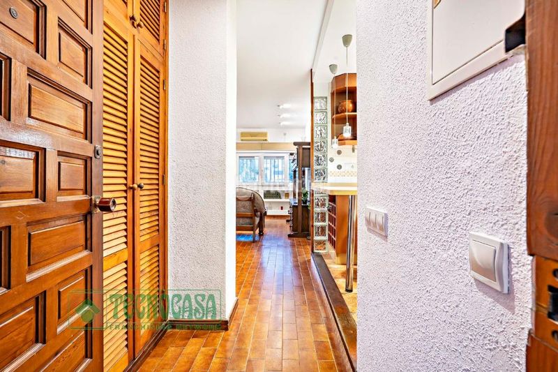Foto 3ea950b6-fec4-4f74-a154-85dacf758750. Piso  en venta en el ejido en Almerimar Ejido (El)