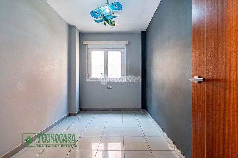 Foto 2535990f-047e-44e4-a9fe-fd36262c50eb. Piso  en venta en el ejido en Pabellón - Estación - El Corte Inglés Ejido (El)