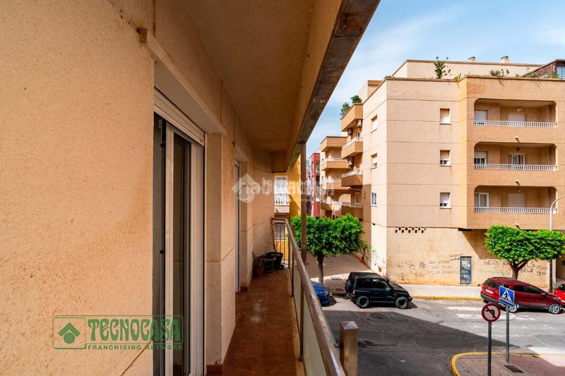 Foto cd48faef-3043-42ba-9352-597f60b084fe. Piso  en venta en el ejido en Pabellón - Estación - El Corte Inglés Ejido (El)