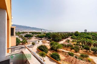 Flat in Pabellón - Estación - El Corte Inglés. Piso en venta en el ejido