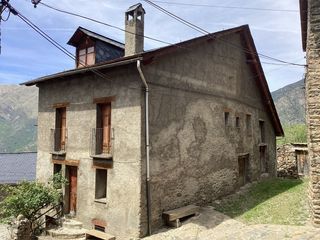 Casa  Carrer del fornet. Casa en venta en durro -la vall de boí-