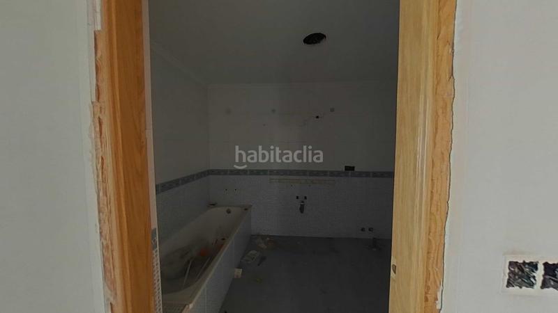 Foto c140bd74-5b8f-4b92-9ccd-0275f93d4805. Flat with pool in Centro Puertollano