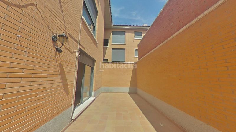 Foto 4ccd9525-6bfb-42c0-8319-55e1657999b7. Pis amb aparcament a Fuensalida