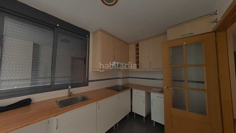 Foto 5c2adcd9-166e-4e8e-bf85-84dd9c62c36c. Pis amb aparcament a Fuensalida