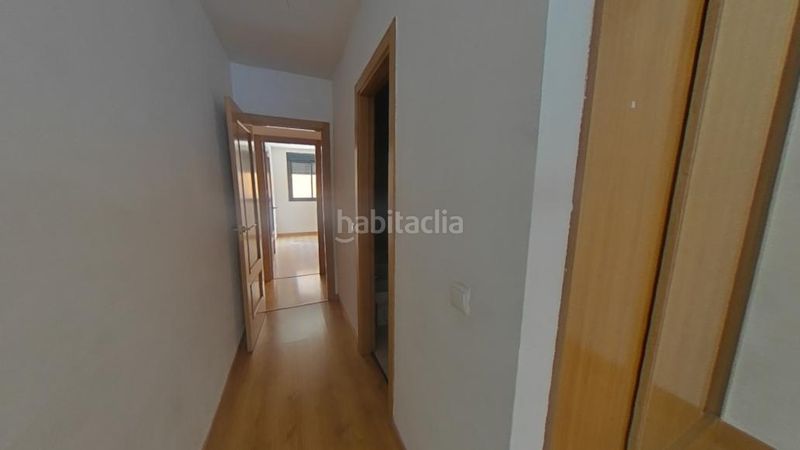 Foto a8cb2595-7ab5-4609-8296-4bc52fa90a5e. Pis amb aparcament a Fuensalida