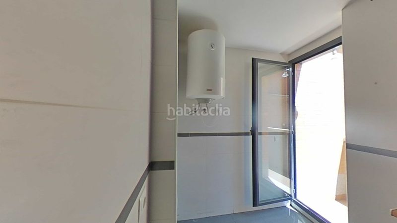 Foto d8972ee1-cd33-42da-8544-68c84558c069. Pis amb aparcament a Fuensalida