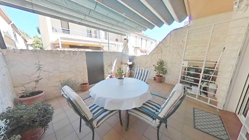 Foto 7309a132-8bea-4729-ac6a-137196e93075. Casa adossada amb calefacció piscina a Perales del Río Getafe