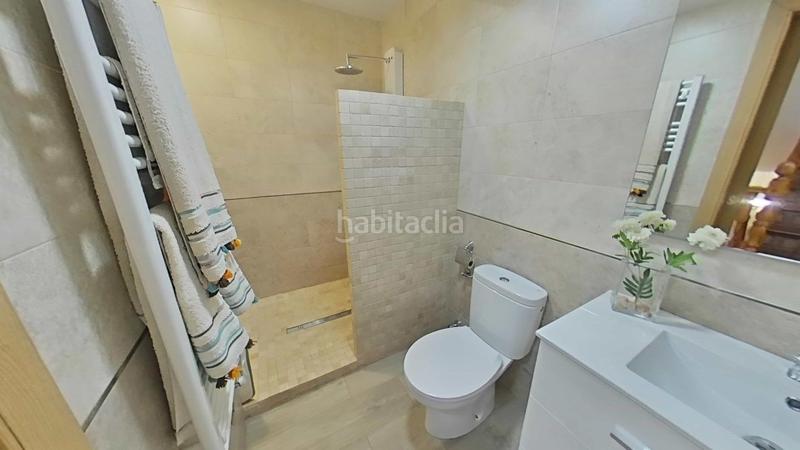 Foto 9d94770a-1e20-4f6c-aa7f-e57209b6ec95. Casa adossada amb calefacció piscina a Perales del Río Getafe