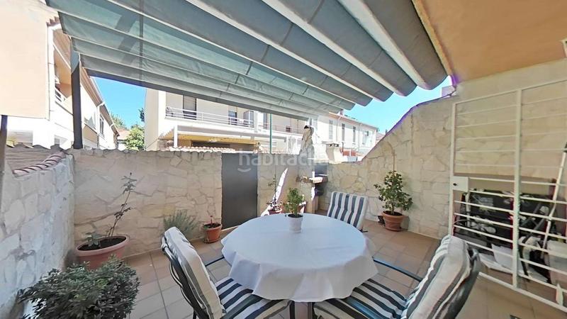 Foto d27f29ff-48af-4a62-a0a1-6fef7b3fb653. Casa adossada amb calefacció piscina a Perales del Río Getafe