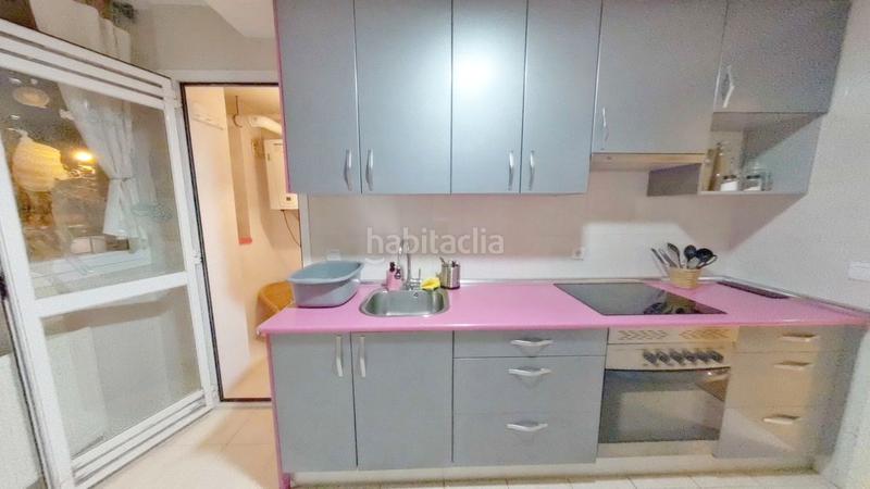 Foto bddec138-4b11-462b-af74-75f3177c3221. Pis amb calefacció aparcament a Los Rosales Madrid