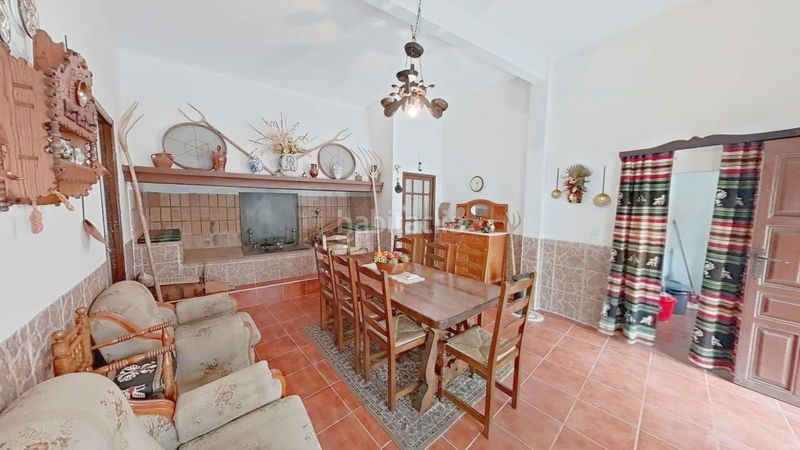 Foto f64d0e3f-1599-40a4-b5bf-f1f1e32a7716. Casa amb calefacció aparcament piscina a Villamiel de Toledo