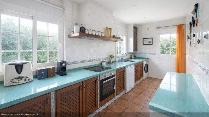 Foto c6011a5f-0c05-4cec-897b-b012370ecd51. Chalet avec chauffage dans Batres