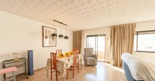 Appartamento in Plaza Elíptica - República Argentina. Ni en un castillo! 148m de espacio, terraza, garaje en gandía