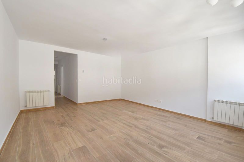 Foto f889deb8-1dfa-4c6e-bf95-20de8e8024a2. Flat with heating in Centro-Ayuntamiento Pinto