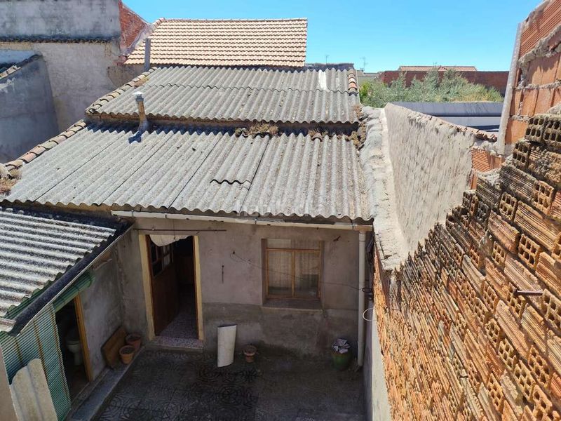 Foto 32a8eb4b-5bcc-4b3e-8e20-ec0c20f832f3. Casa  en la mata, toledo. en Mata (La)