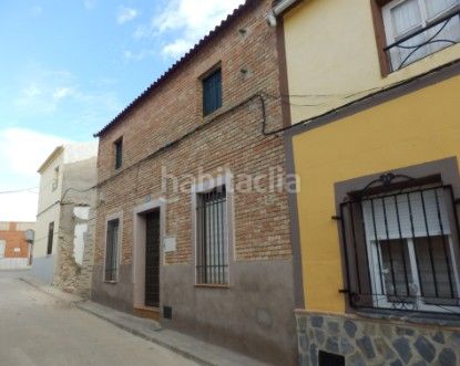 Foto c4696694-2c15-4cdd-85be-e4eb1551d4aa. Casa  en la mata, toledo. en Mata (La)