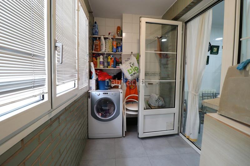 Foto 1352a51e-5317-43a5-9d14-1193d2e5deb6. Duplex avec chauffage parking piscine dans Avenida Europa-San Antón Toledo