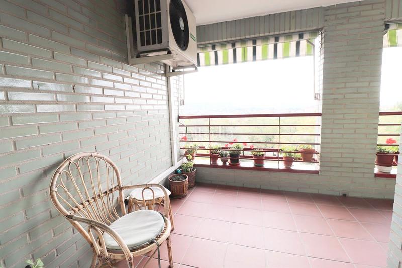 Foto 785b6fbb-4661-47d1-9e57-9785dc55b7e4. Duplex avec chauffage parking piscine dans Avenida Europa-San Antón Toledo