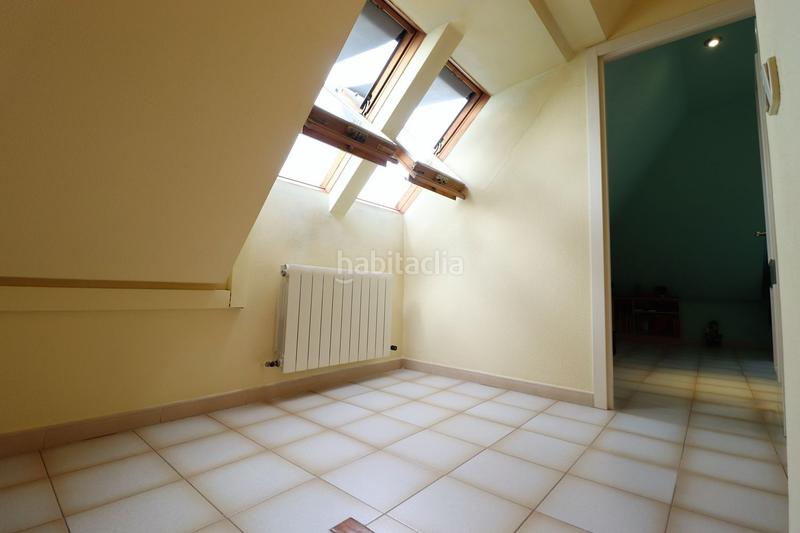 Foto a05de0b9-05c9-4858-8d4d-10d1995101fd. Duplex avec chauffage parking piscine dans Avenida Europa-San Antón Toledo