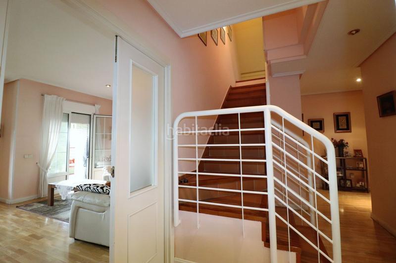 Foto f626fa38-8bad-49ac-95b9-d39cda85f661. Duplex avec chauffage parking piscine dans Avenida Europa-San Antón Toledo