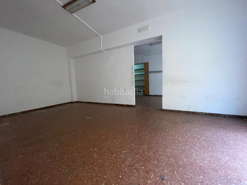 Foto c8c2ebb1-3da9-40c0-9ff8-858bd75ac4d2. Miete geschäftsraum in avinguda dels quinze 31 in Barcelona