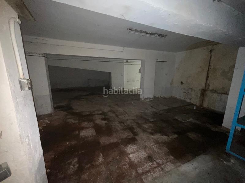 Foto c31c0e39-db68-4122-9e10-2769ddfdc2b1. Rent business premise in avinguda dels quinze 31 in Barcelona