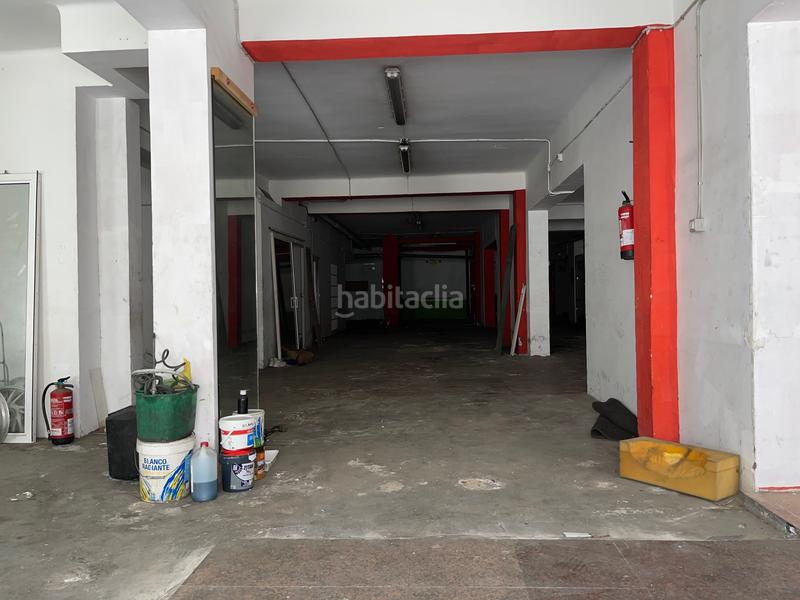 Foto c790e997-a177-43f2-a892-1589dc972763. Rent business premise in avinguda dels quinze 31 in Barcelona