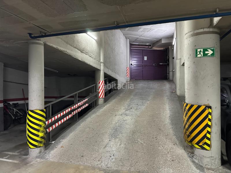 Foto 4505bd6c-5863-4246-8aae-abdb74064969. Parking coche en Sant Andreu de Palomar Barcelona