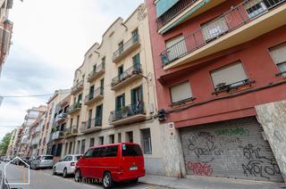 Ground floor  Carrer de coll i vehí