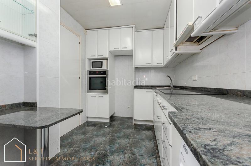 Foto 926e0e8e-d56f-410d-bcf0-b13eb54a19d1. Appartamento in carrer de concepción arenal 140 in Barcelona