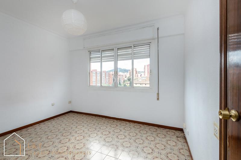 Foto fe171a93-d6b0-4dfc-b0ad-af3304f78b97. Appartamento in carrer de concepción arenal 140 in Barcelona