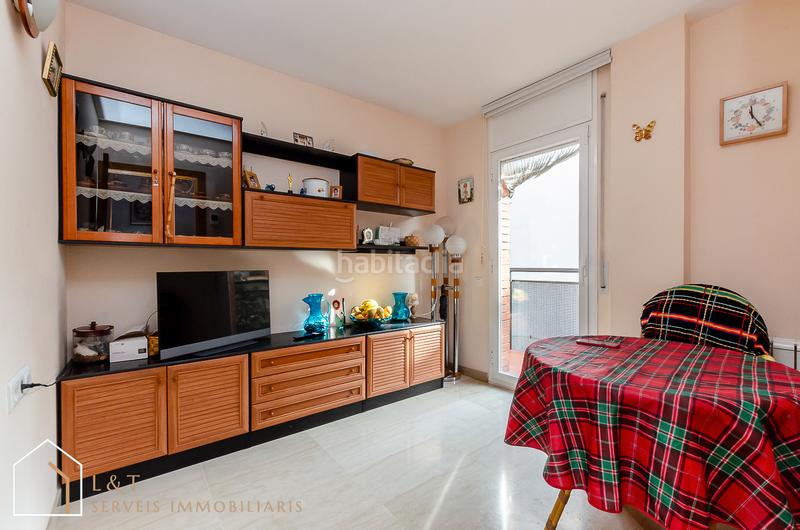 Foto 8fa0d8aa-60e2-45d4-8e69-9a9e3b6ad7ea. Appartement avec parking dans Guinardó Barcelona