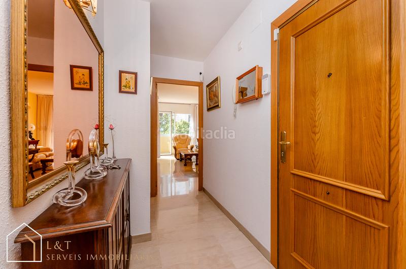 Foto f2eba6da-cd47-4720-878c-de9bcc50a1f8. Appartement avec parking dans Guinardó Barcelona