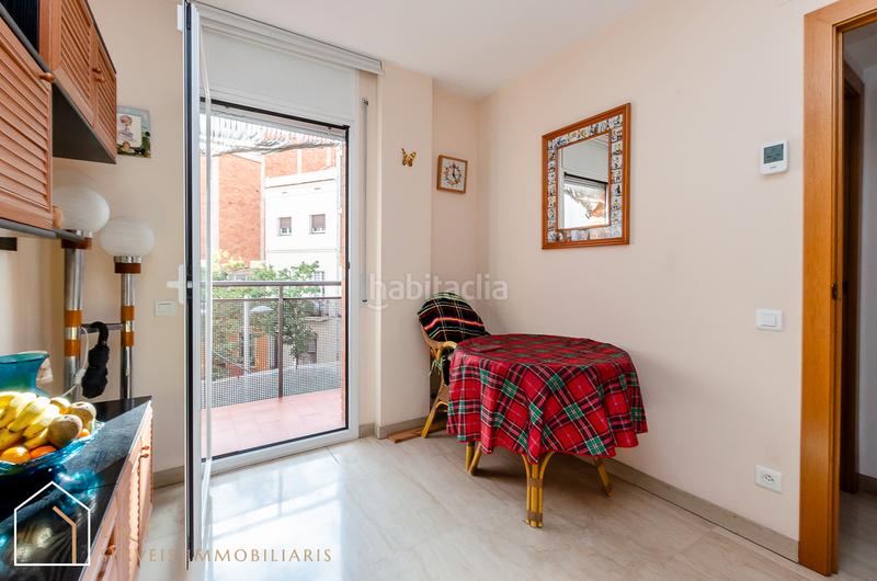 Foto 4d68ef47-17f2-4837-9da8-75895e69ffd2. Flat with parking in Guinardó Barcelona