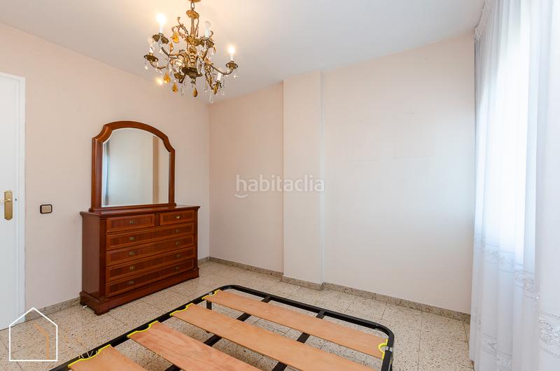 Foto fbf19e91-2955-41ba-bf32-dfe86e7abec1. Piso en Vilapicina - Torre Llobeta Barcelona