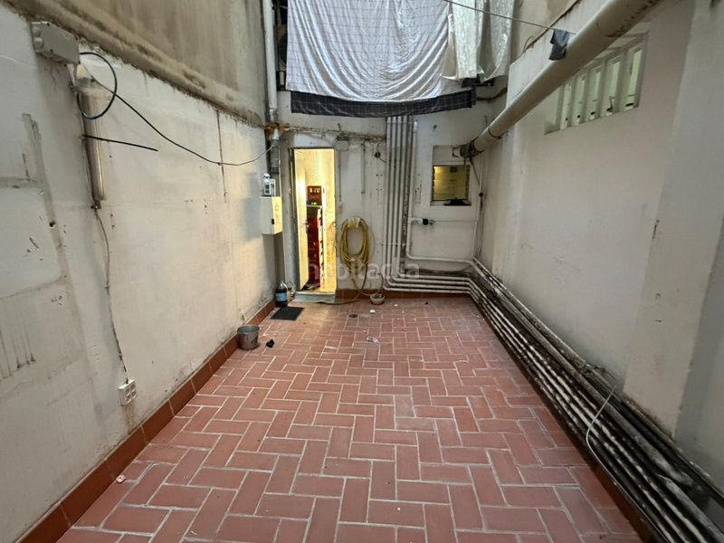 Foto 4b086edd-5280-40a7-a1b0-611cf5efe83e. Local comercial a Vilapicina - Torre Llobeta Barcelona