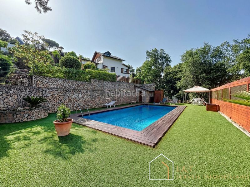 Foto 67efc577-aece-42a3-ba64-758ae438b983. Xalet amb xemeneia calefacció aparcament piscina a Vallgorguina
