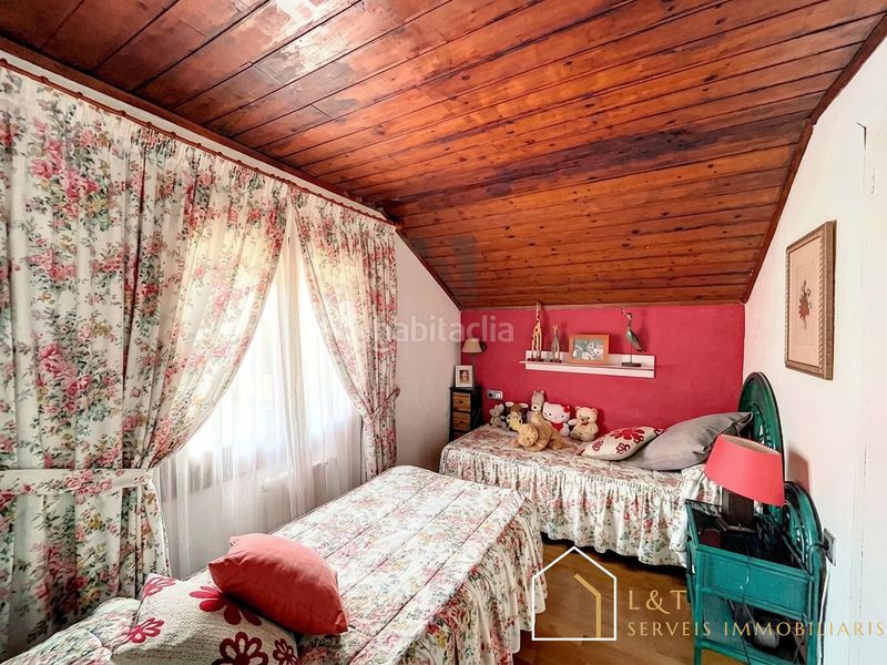 Foto e4f95a9d-f237-4752-a5da-7aec80bee748. Xalet amb xemeneia calefacció aparcament piscina a Vallgorguina