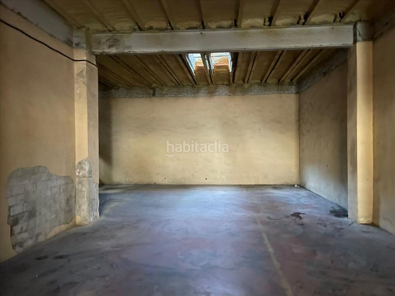 Foto c4f5d459-8810-44fd-8198-c6d7812f2743. Local comercial a carrer indivil i mandoni 40 a Mariola Lleida