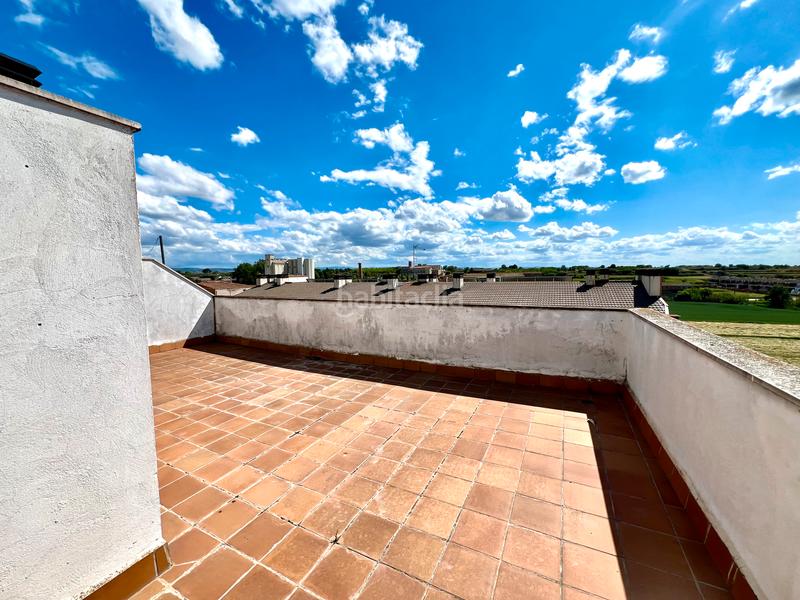 Foto 476ed0e3-3b6c-442a-8961-ce266010a8a1. Piso dúplex en venta en Bellpuig